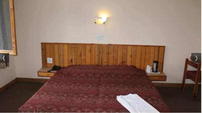 Hotel Manali Continental Zewnętrze zdjęcie