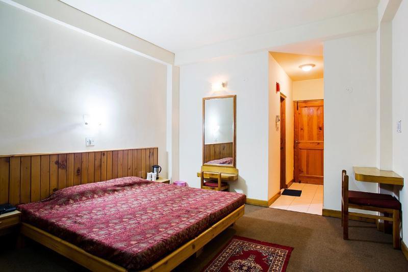 Hotel Manali Continental Zewnętrze zdjęcie