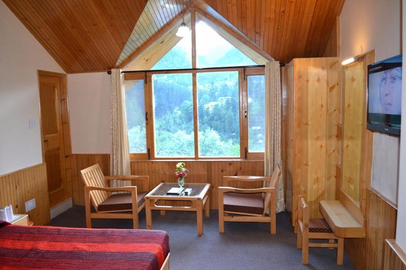 Hotel Manali Continental Zewnętrze zdjęcie